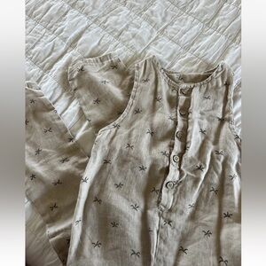 Rylee + Cru onepiece linen tencel palm trees gray beige size 4-5 toddler